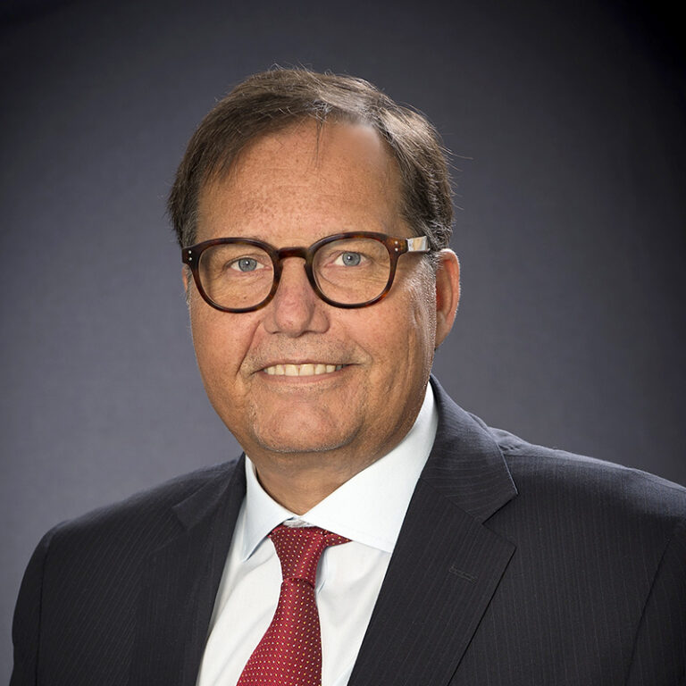 Medlemmer – Koronakommisjonen