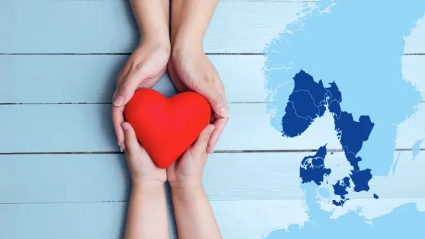 illustrasjon av hender som holder et hjerte og kart over Øresund-Kattegat-Skagerak