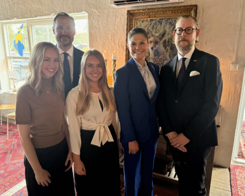 gruppebilde med blant andre kronprins Haakon og kronprinsesse Victoria - grenseløst arbeidsmarked